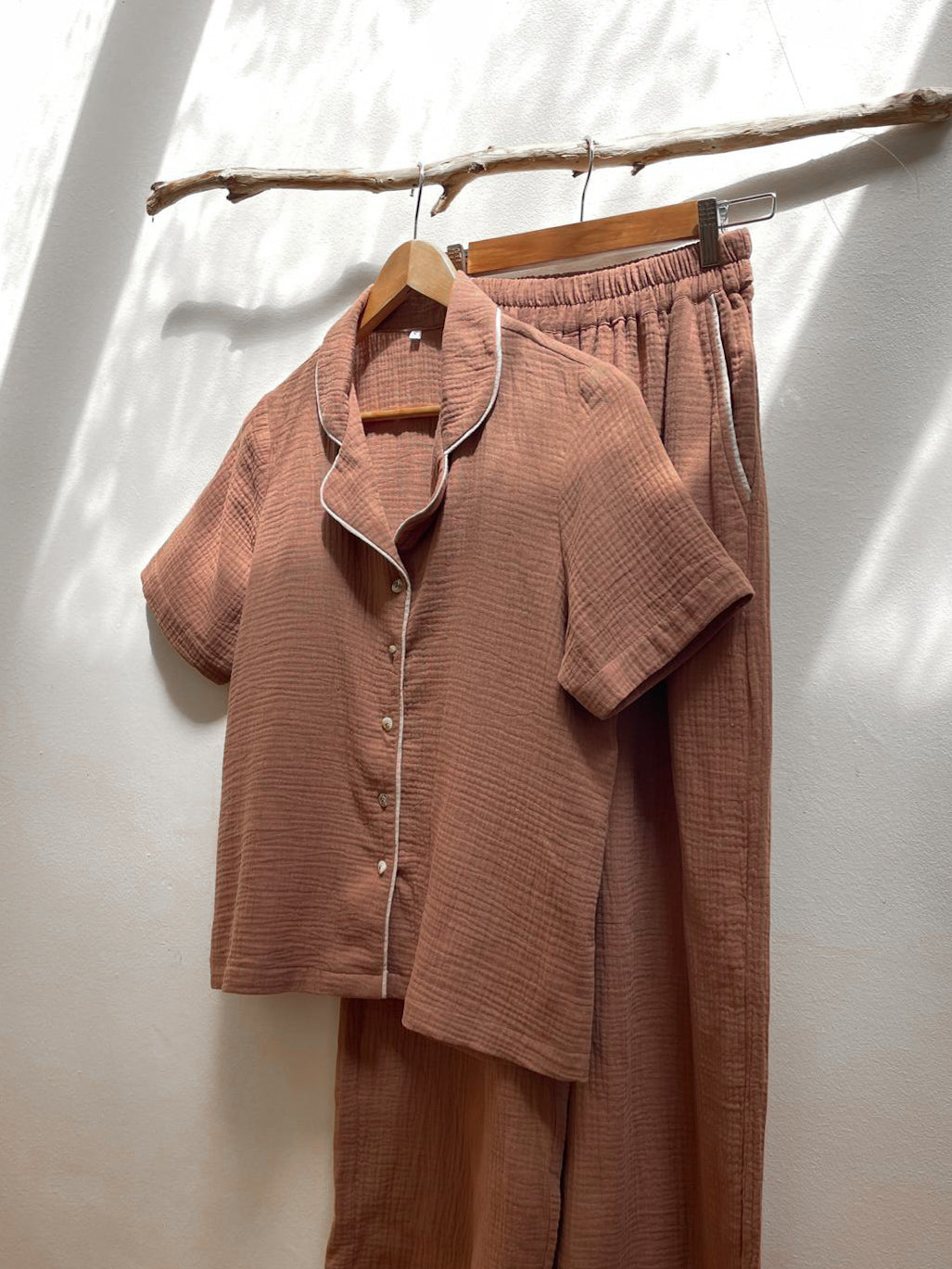 Women’s organic cotton loungewear set in Terracotta