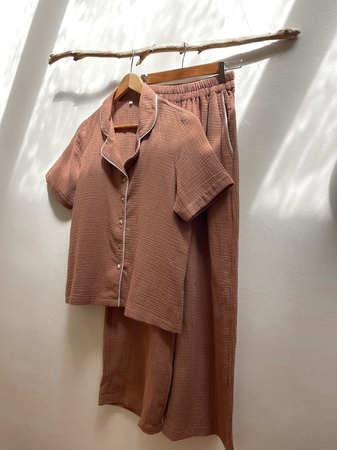 Women’s organic cotton loungewear set in Terracotta