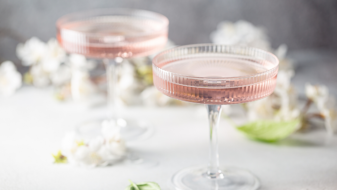 Berry Gin Sour by Jaimee Eats & Drinks!