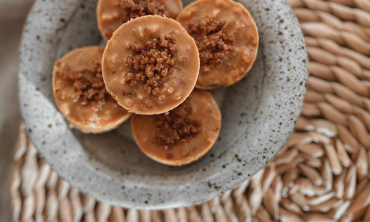 Raw Peanut Butter, Apricot and Gingernut Bites