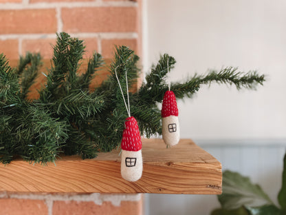 Felted Christmas Cottage