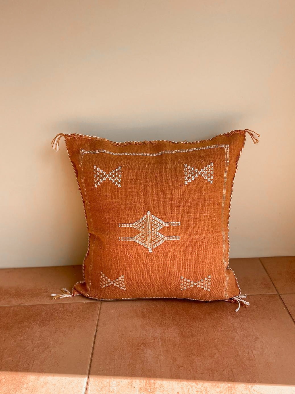 Tara Cactus Silk Cushion Cover