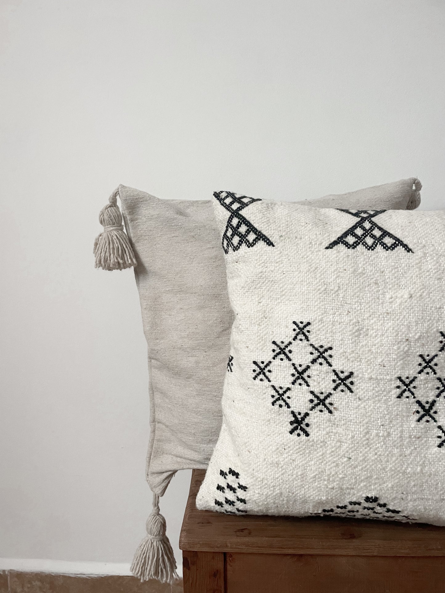 Nalu Wool Cushion Cover