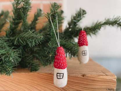 Felted Christmas Cottage