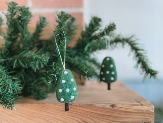 Felted Christmas Tree